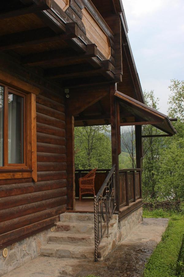 Чорногірський Вітер Verkhovyna Exterior foto